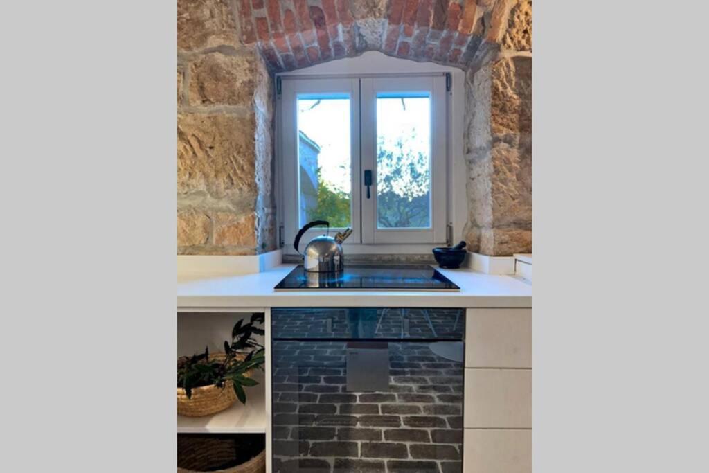 Ferienhaus Villa Alisia, Wunderschoenes Natursteinhaus Bei Porec, Istrien, Kroatien Vranje Selo Exterior photo
